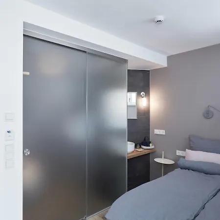 Faktorei Hotell 2*